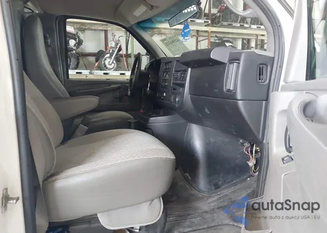 2015 GMC Savana 2500 Work Van z USA, uszkodzony, nr VIN 1GTW7FCF1F1907626